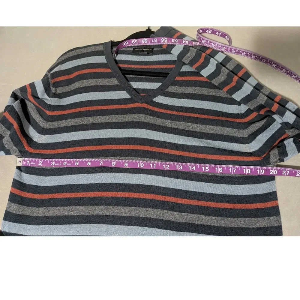 Banana Republic Men's V Neck Striped Sweater Gray Blue Rust Orange Size Medium
